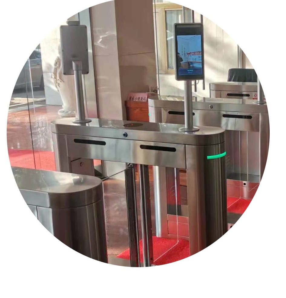 駐河南某部選用我司智慧軍營人員管理系統交付使用